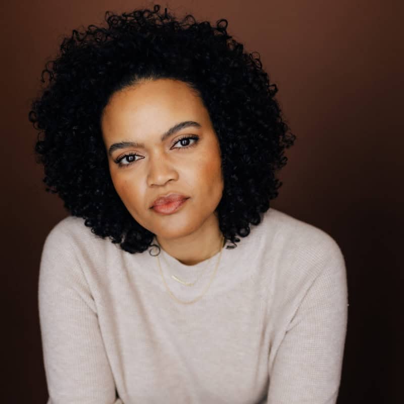 Danielle-Davenport_Photo-Credit-Ambe-J.-Williams-Danielle-Davenport-scaled_800x800_acf_cropped Danielle Davenport*